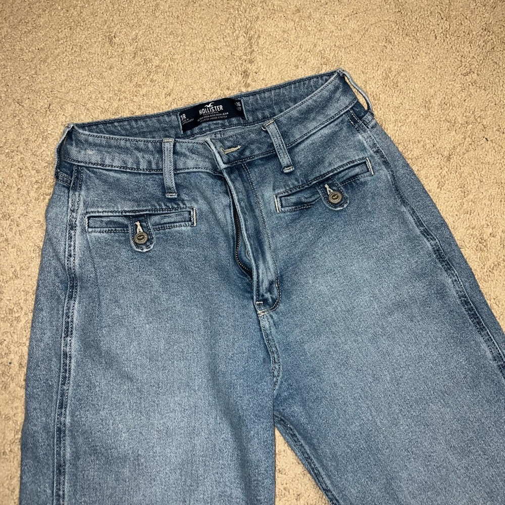 Hollister mom jeans